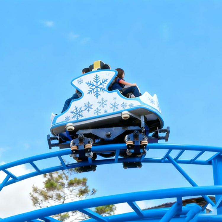 自旋過(guò)山車(chē)